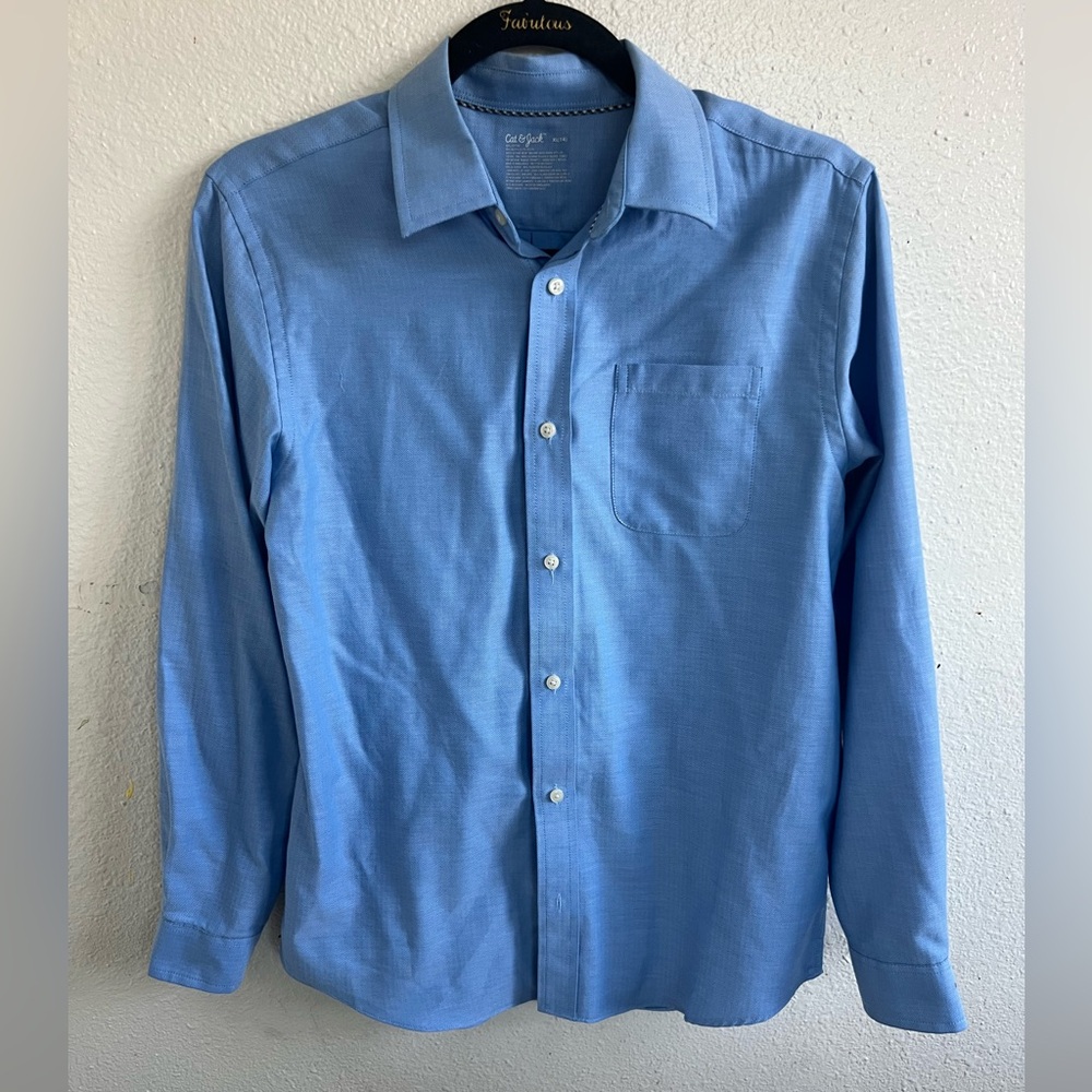 Cat & Jack Light Blue Dress Shirt for boys size 14 
Like New
